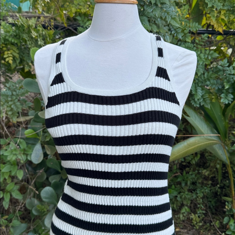Everlane The Crochet Knit Tank Dress, size medium - Picture 5 of 10
